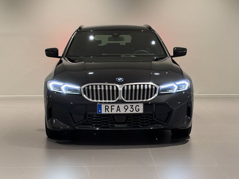 BMW 330 bild 2