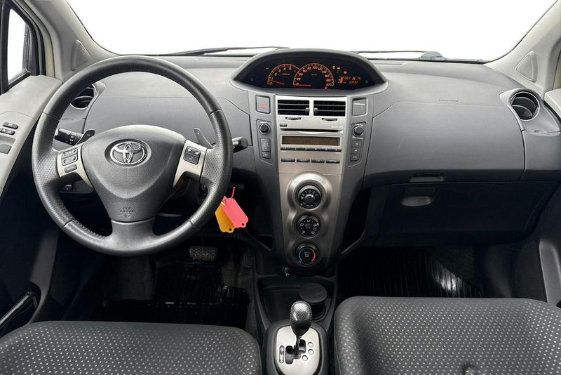 Toyota Yaris bild 6