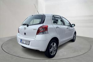 Toyota Yaris bild 3