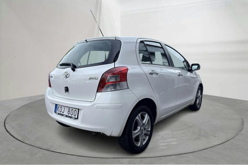 Toyota Yaris bild 3