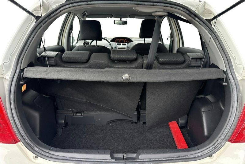 Toyota Yaris bild 9