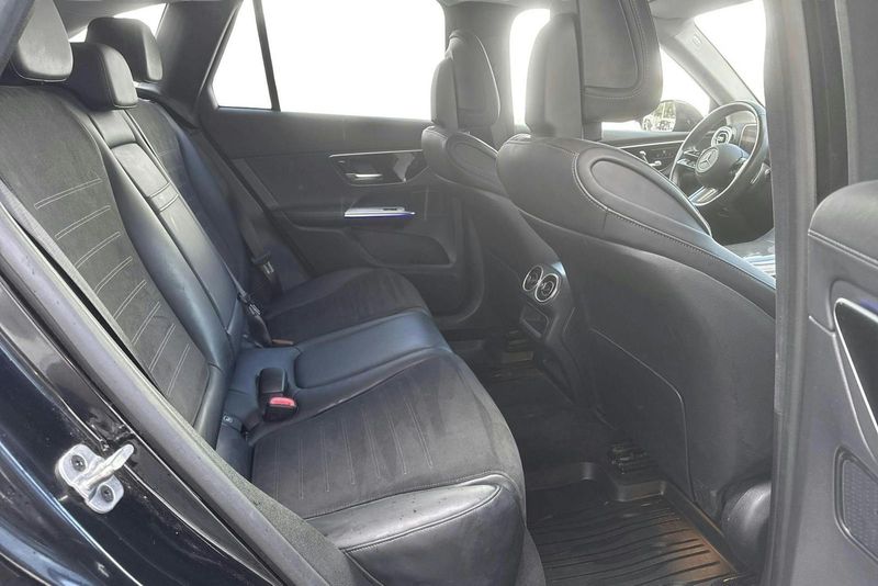 Mercedes GLC300 bild 8