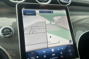Mercedes GLC300 bild 12