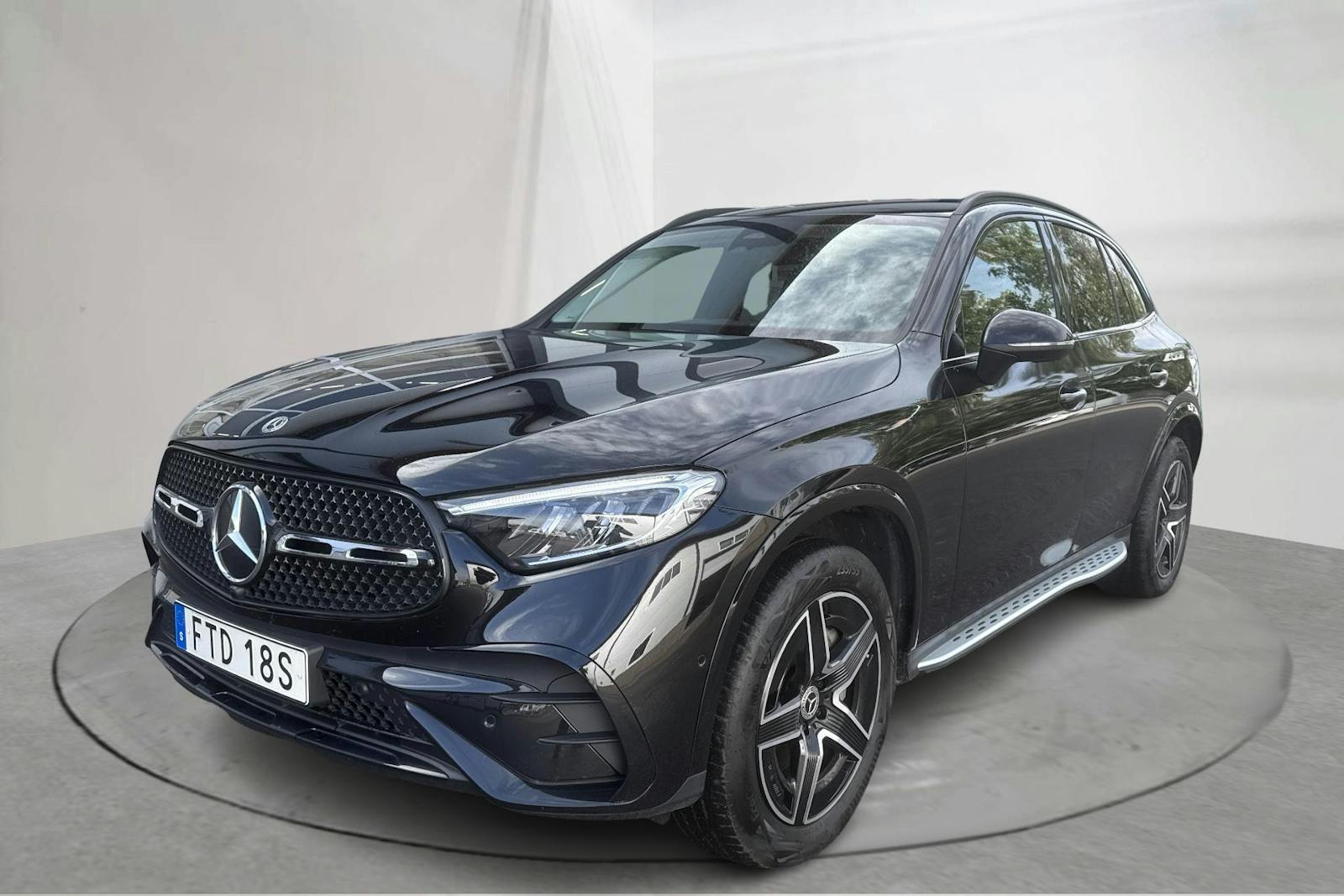 Mercedes GLC300