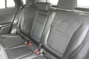 Mercedes GLC300 bild 15