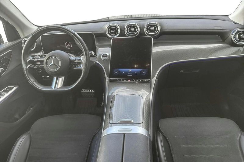 Mercedes GLC300 bild 6