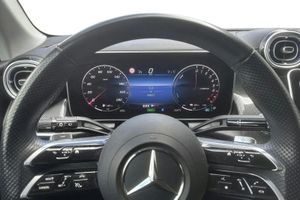 Mercedes GLC300 bild 10