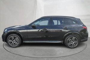 Mercedes GLC300 bild 2
