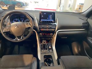 Mitsubishi Eclipse Cross bild 8