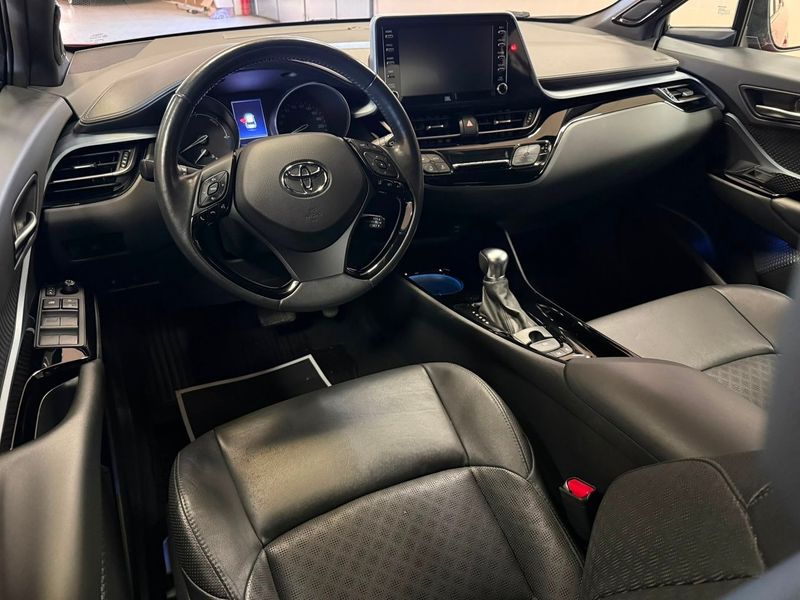 Toyota C-HR bild 15
