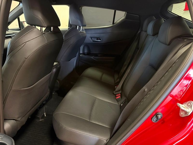 Toyota C-HR bild 16
