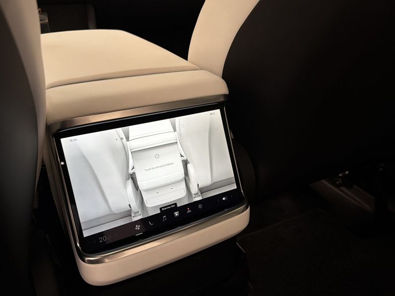 Tesla Model X bild 34