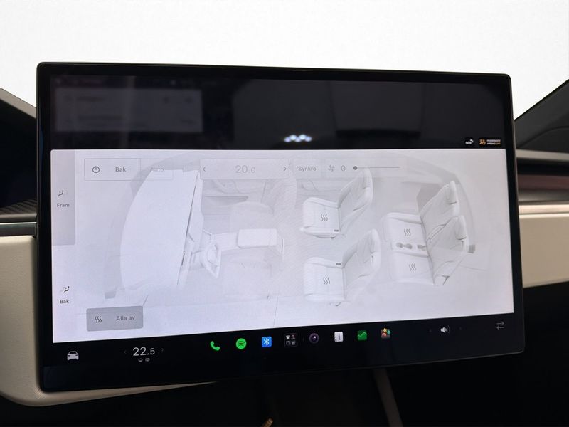 Tesla Model X bild 29