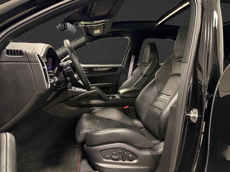 Porsche Cayenne bild 8