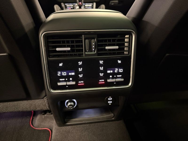 Porsche Cayenne bild 12