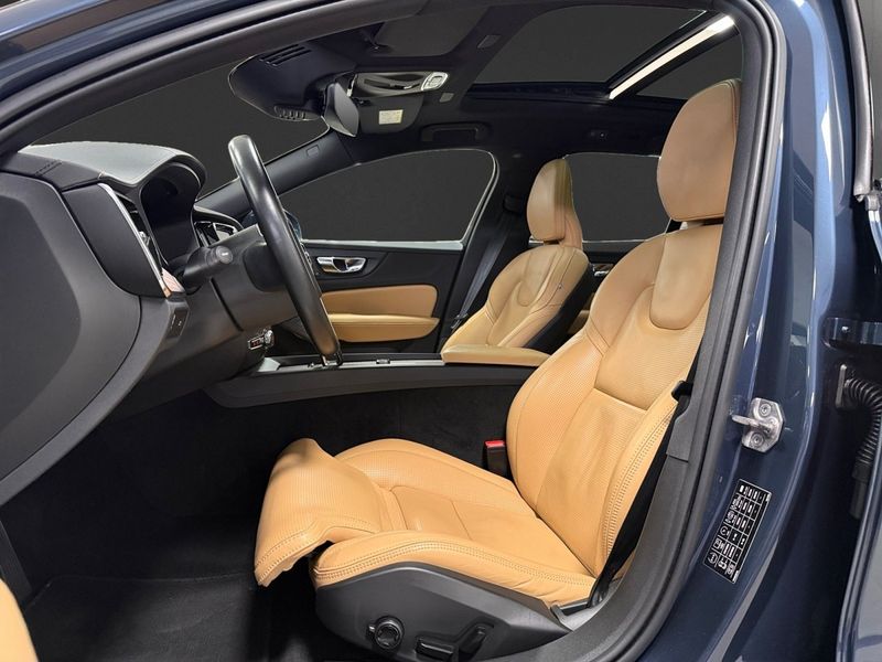 Volvo V60 bild 8