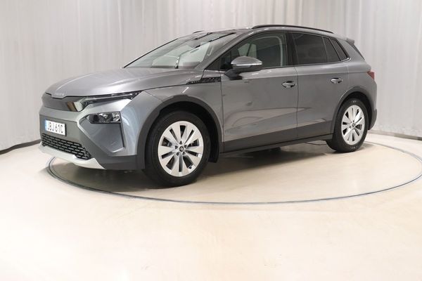 Skoda Elroq 60 63 kWh 204hk Drag Värmare Kamera Keyless Nav - 2025