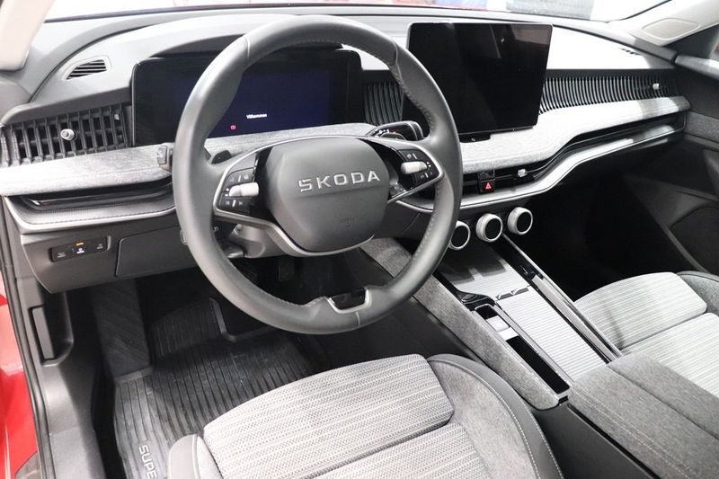 Skoda Superb bild 9