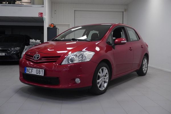 Toyota Auris 1.6 Valvematic Plus Drag 132hk | Ränta 3,95% - 2012