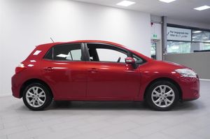 Toyota Auris bild 3