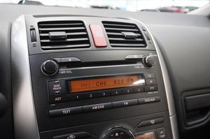 Toyota Auris bild 8