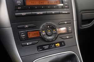 Toyota Auris bild 9