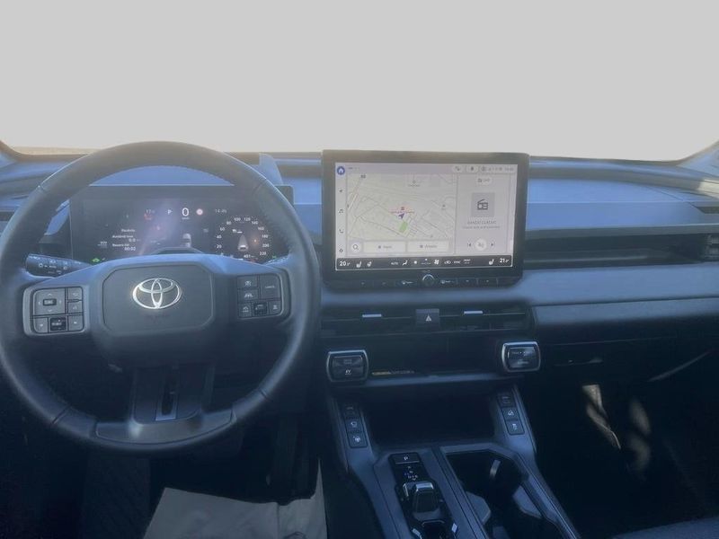 Toyota RAV4 bild 8