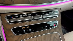 Mercedes E220 bild 19