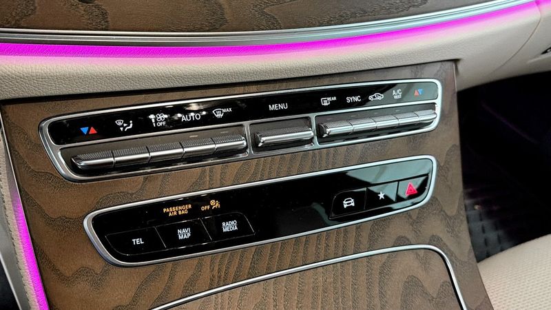 Mercedes E220 bild 19