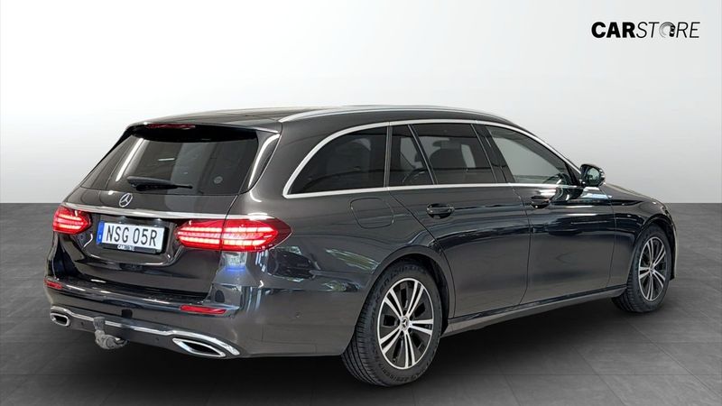 Mercedes E220 bild 2