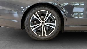 Mercedes E220 bild 9