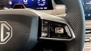 MG S6 EV bild 15