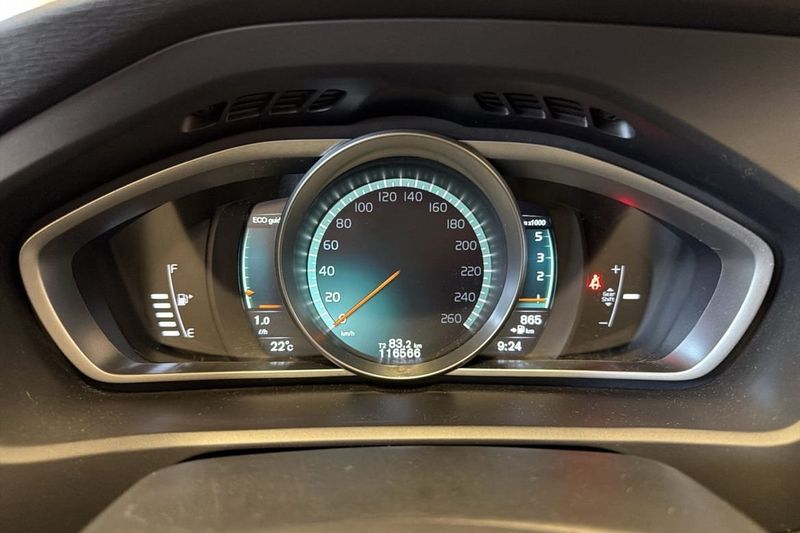 Volvo V40 bild 17