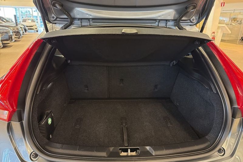 Volvo V40 bild 12