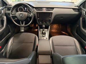 Skoda Octavia bild 8