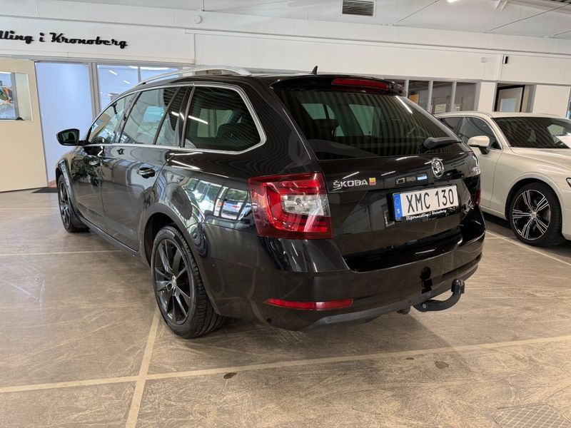 Skoda Octavia bild 4