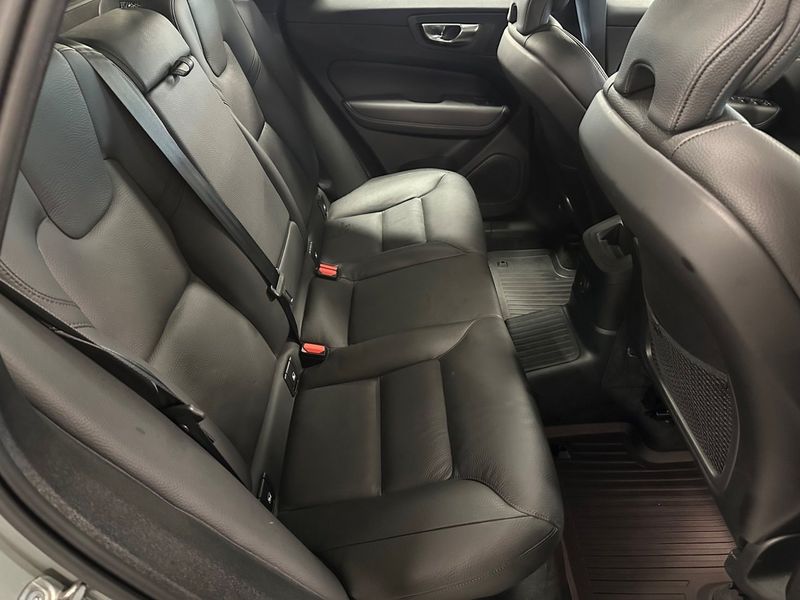 Volvo XC60 bild 7