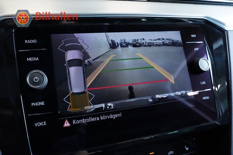 Volkswagen Passat bild 10