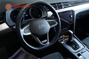 Volkswagen Passat bild 7