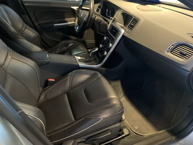 Volvo V60 bild 5
