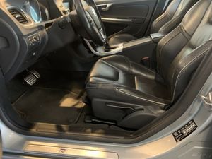 Volvo V60 bild 8