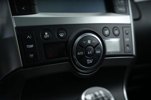 Toyota Verso bild 24
