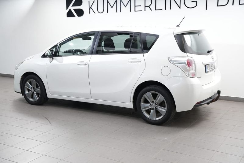 Toyota Verso bild 5