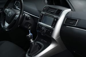 Toyota Verso bild 18