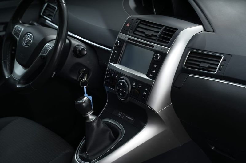 Toyota Verso bild 18