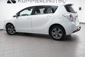 Toyota Verso bild 10