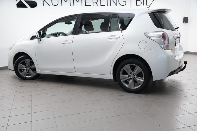 Toyota Verso bild 10