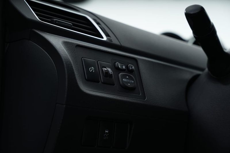Toyota Verso bild 13