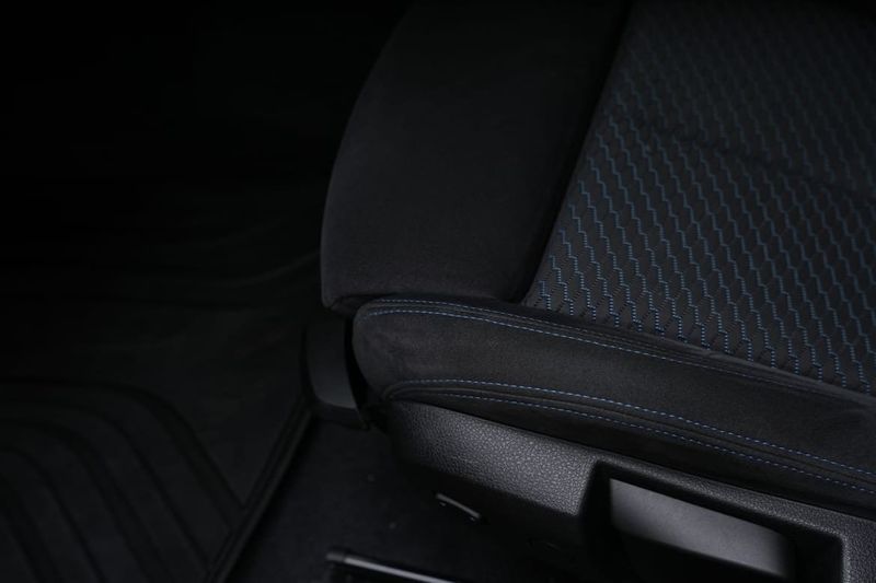 BMW 118 bild 18