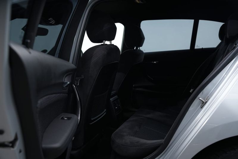 BMW 118 bild 17
